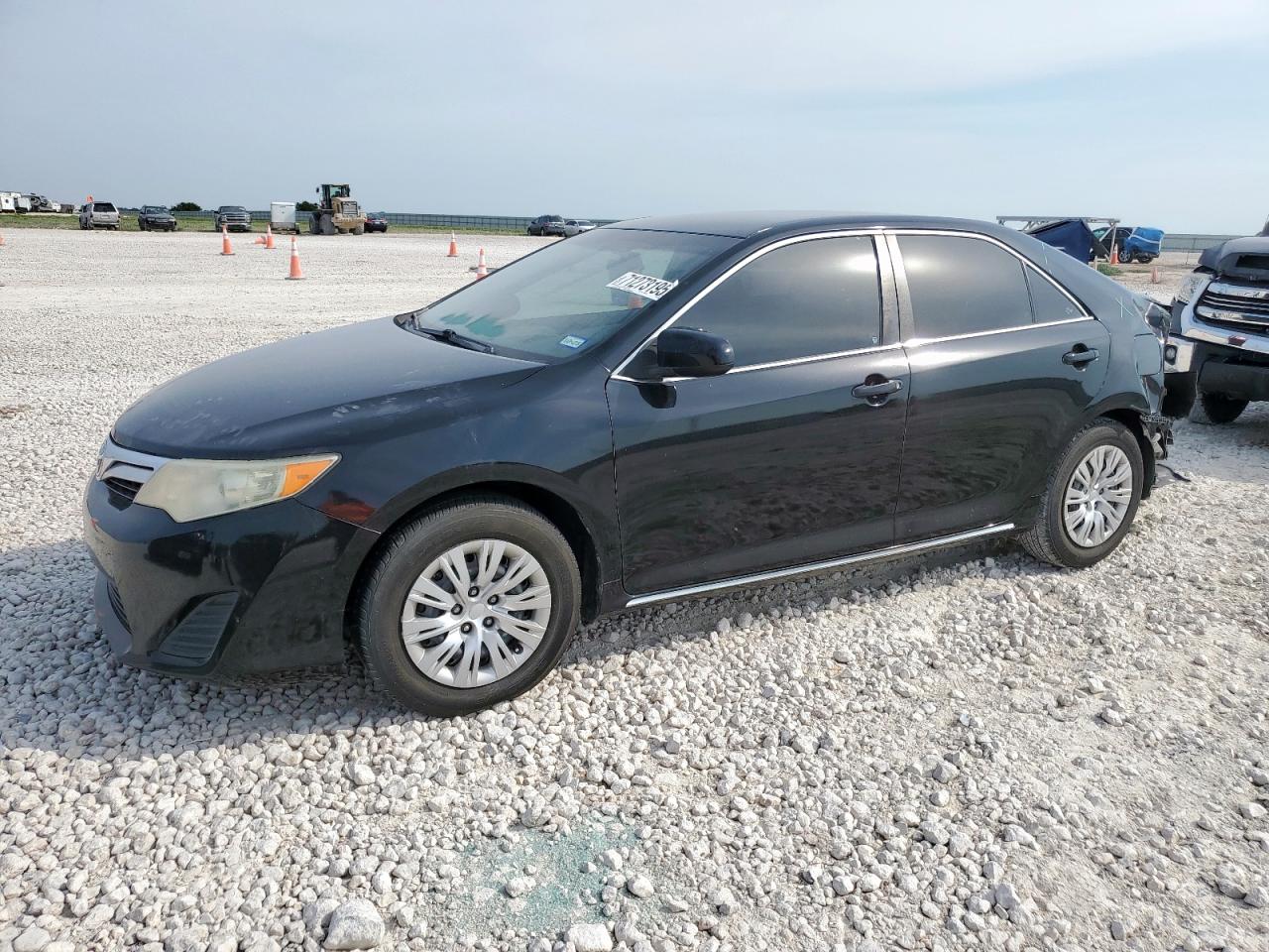 2013 Toyota Camry l L