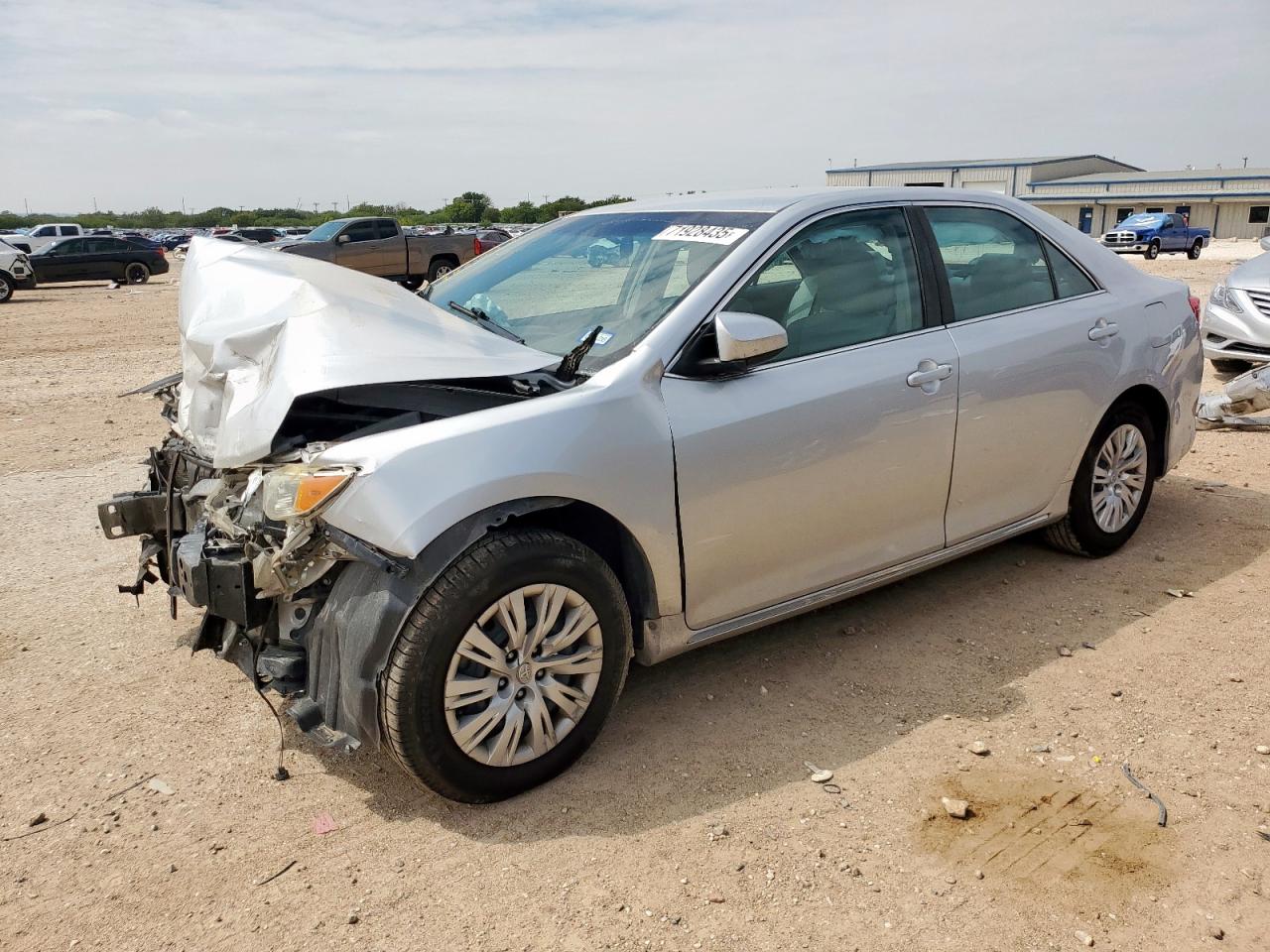 2014 Toyota Camry l L