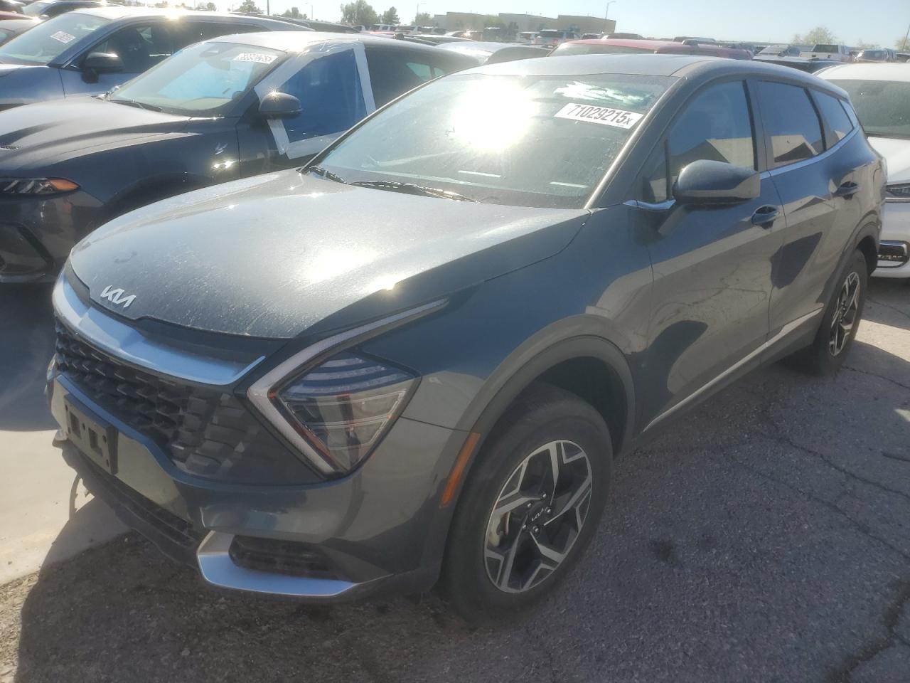 2025 Kia Sportage l LX