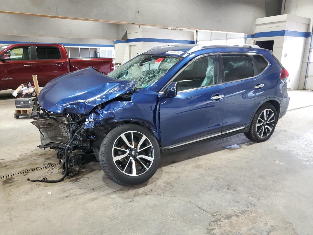 2020 Nissan Rogue s S