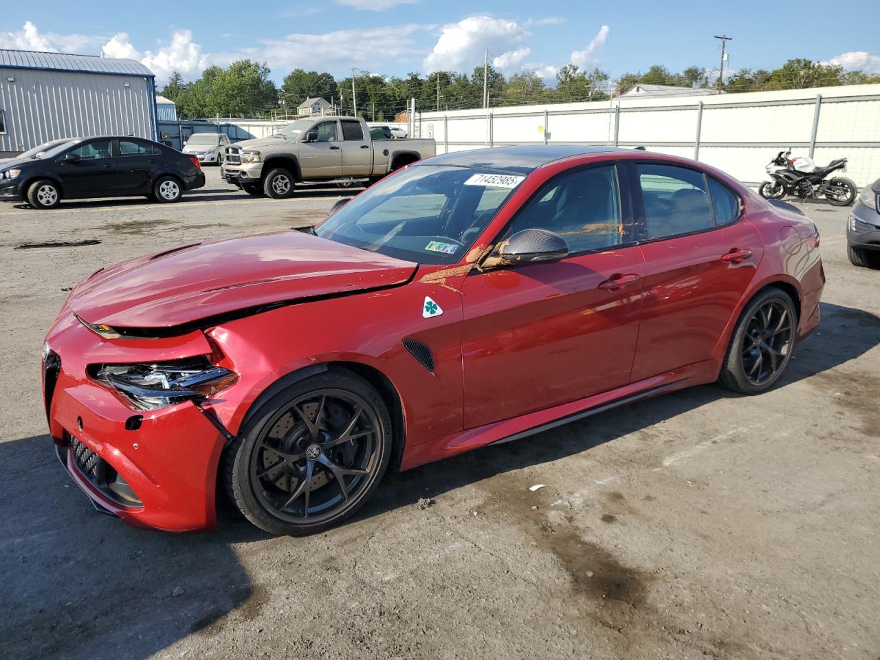 2021 Alfa romeo Giulia qua QUADRIFOGLIO