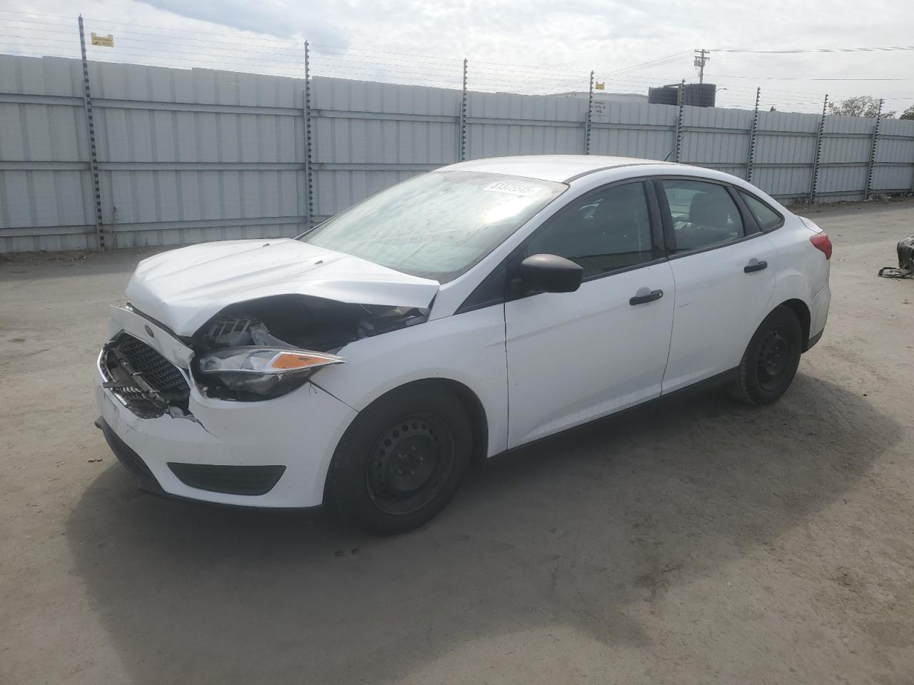 2017 Ford Focus s S