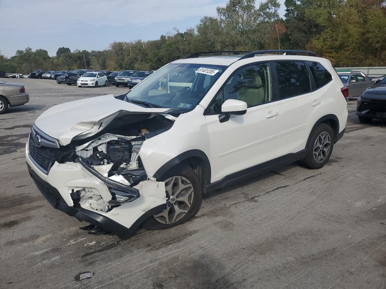 2021 Subaru Forester p PREMIUM