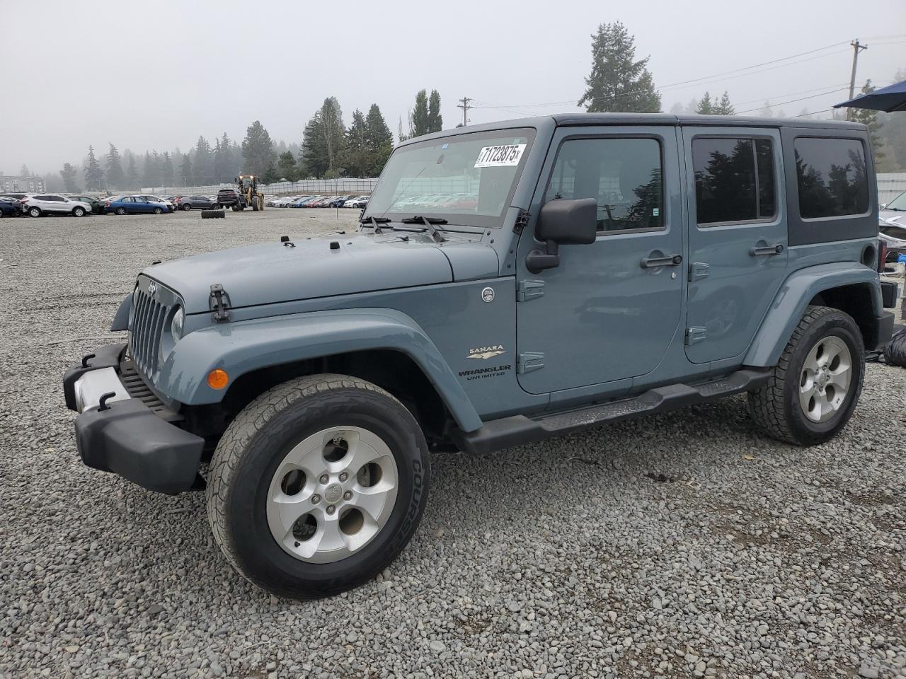 2014 Jeep Wrangler u SAHARA