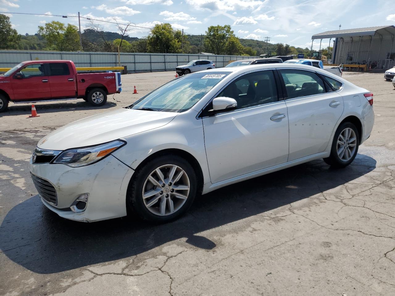 2013 Toyota Avalon bas BASE