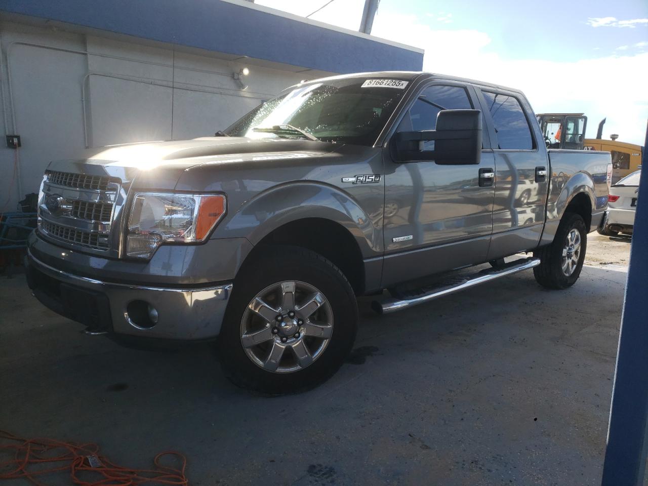 2013 Ford F150 super SUPERCREW