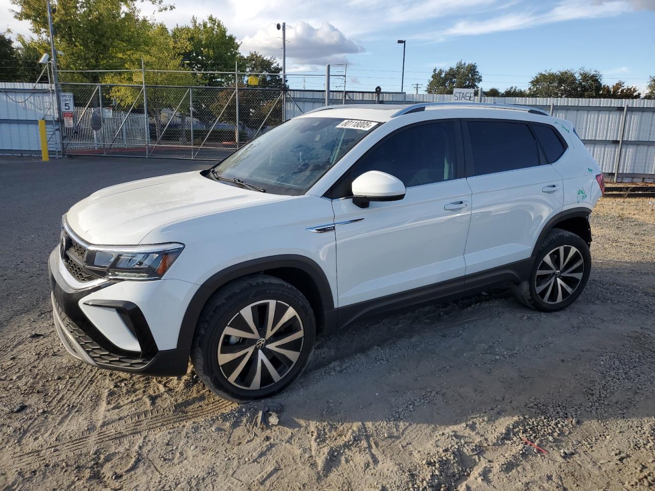 2023 Volkswagen Taos
