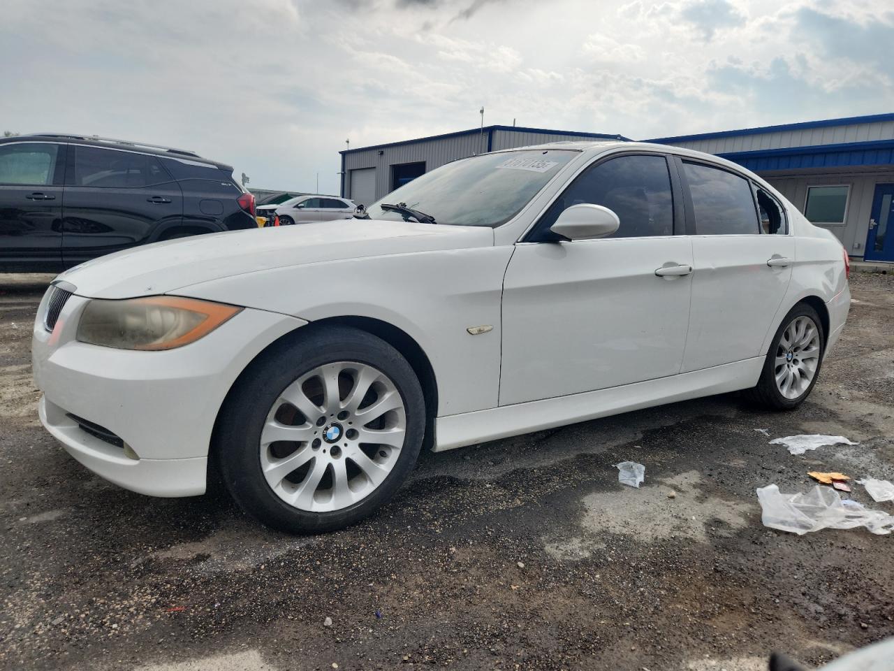2006 BMW 330 i I