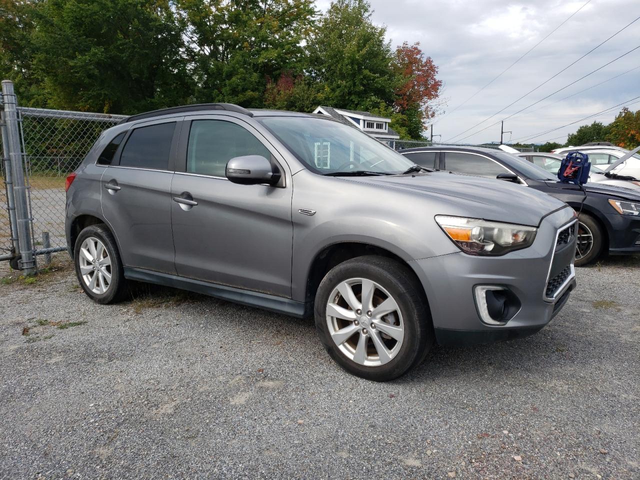 Mits Outlander sport se