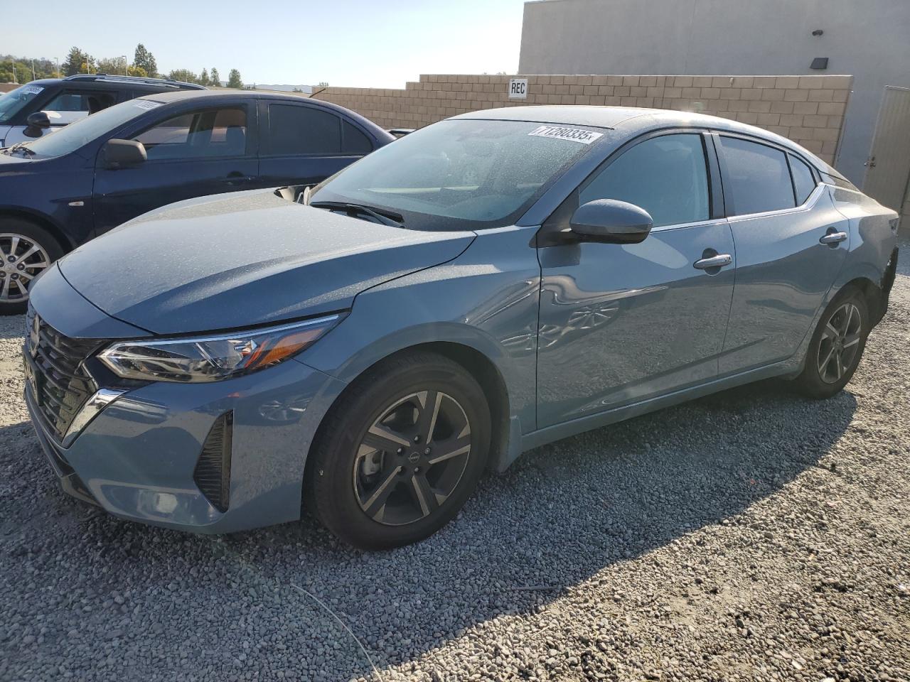 2024 Nissan Sentra sv SV