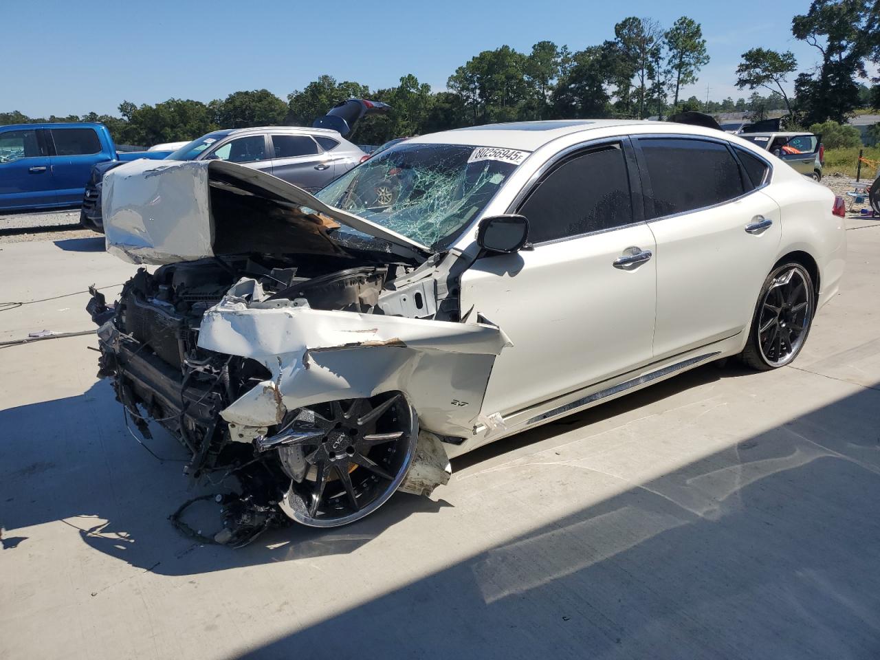 2016 Infiniti Q70