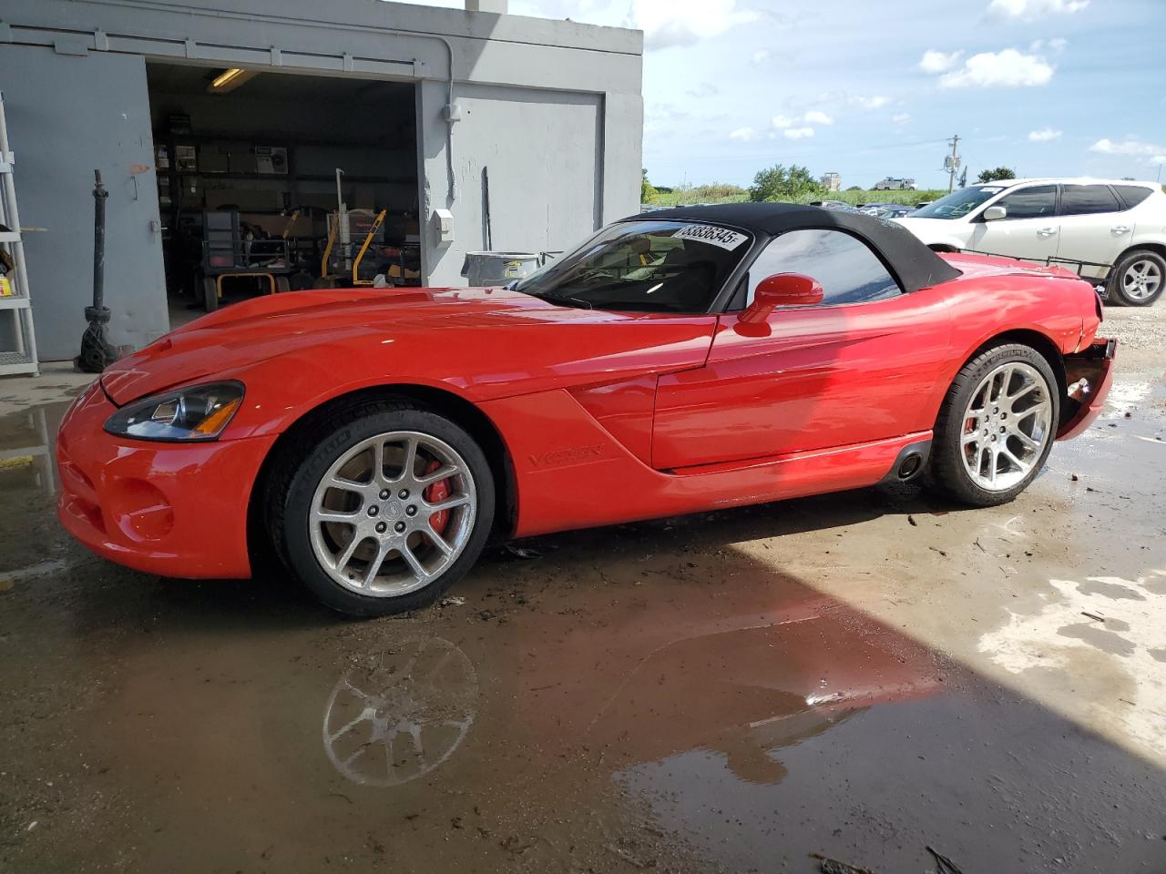 2004 Dodge Viper