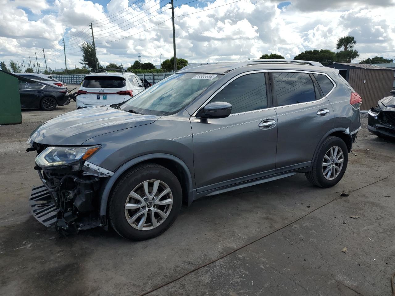 2018 Nissan Rogue s S