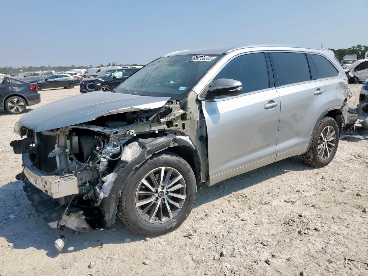 2018 Toyota Highlander se SE