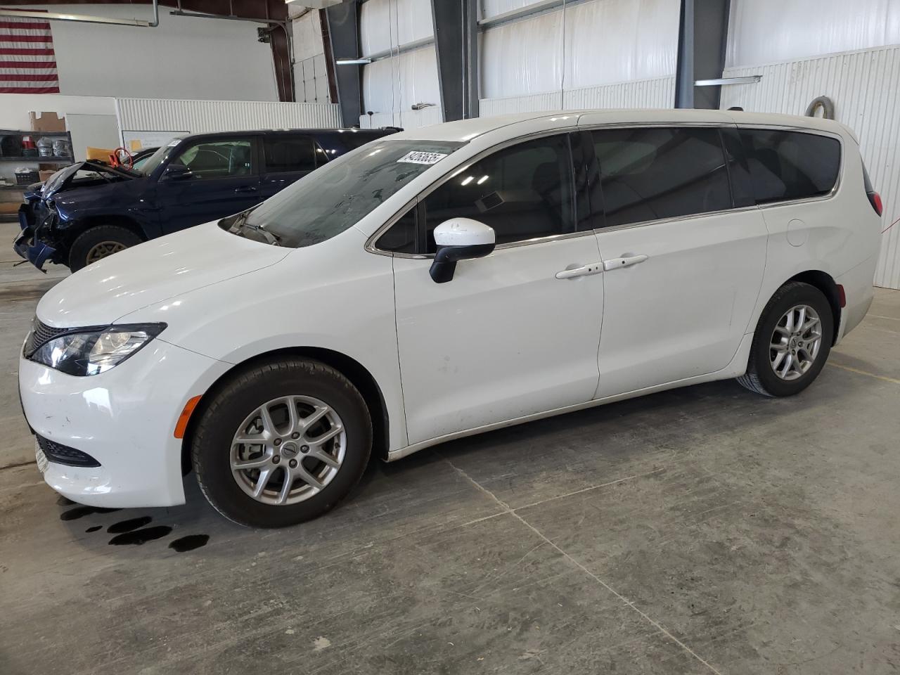 2023 Chrysler Voyager
