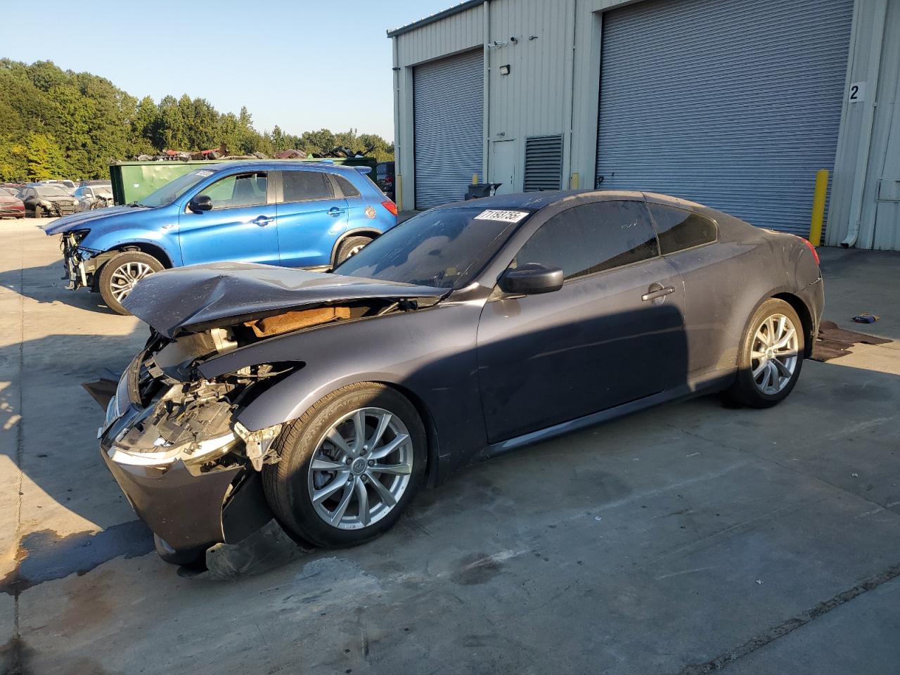 2013 Infiniti G37