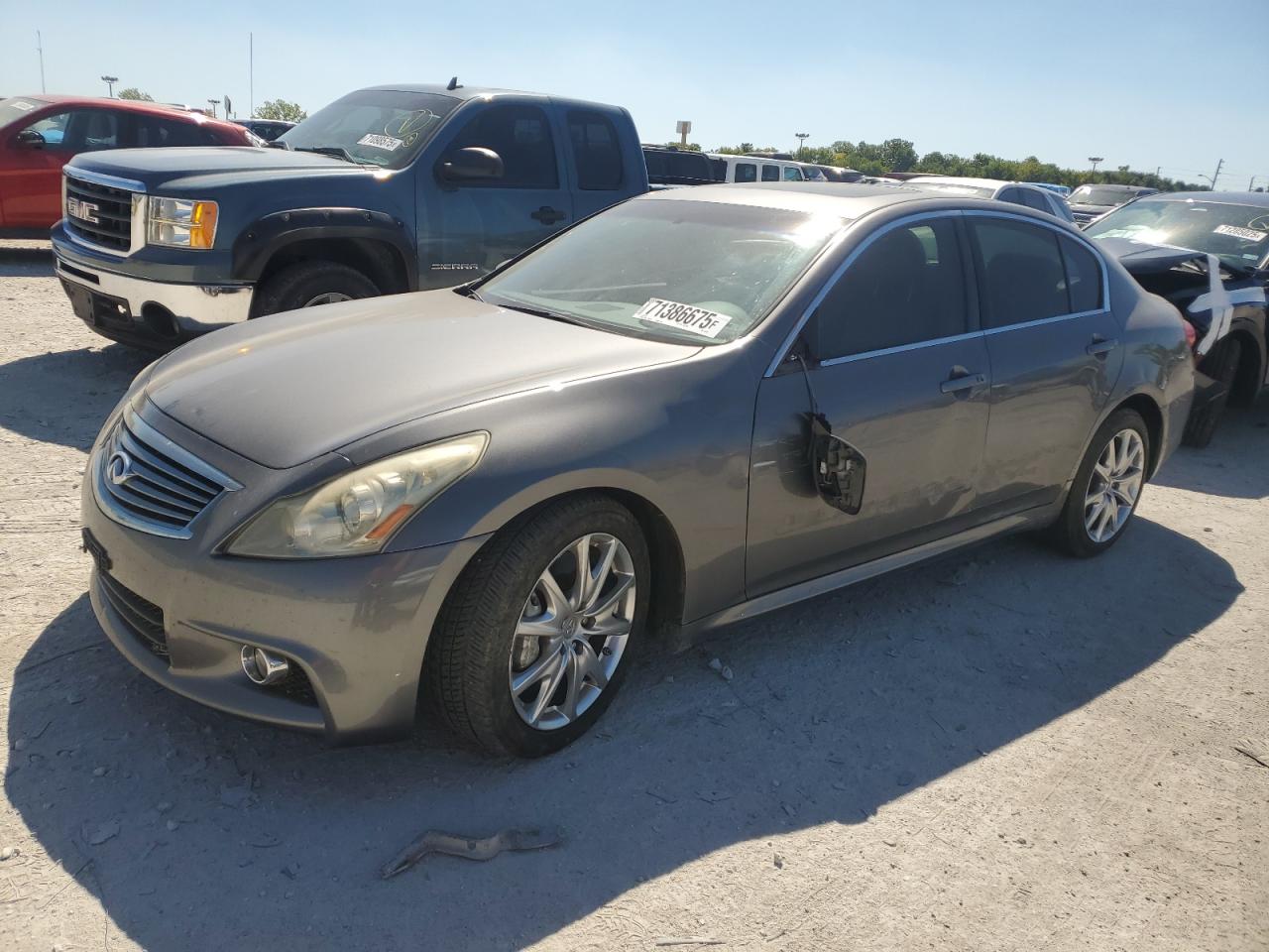 2012 Infiniti G37