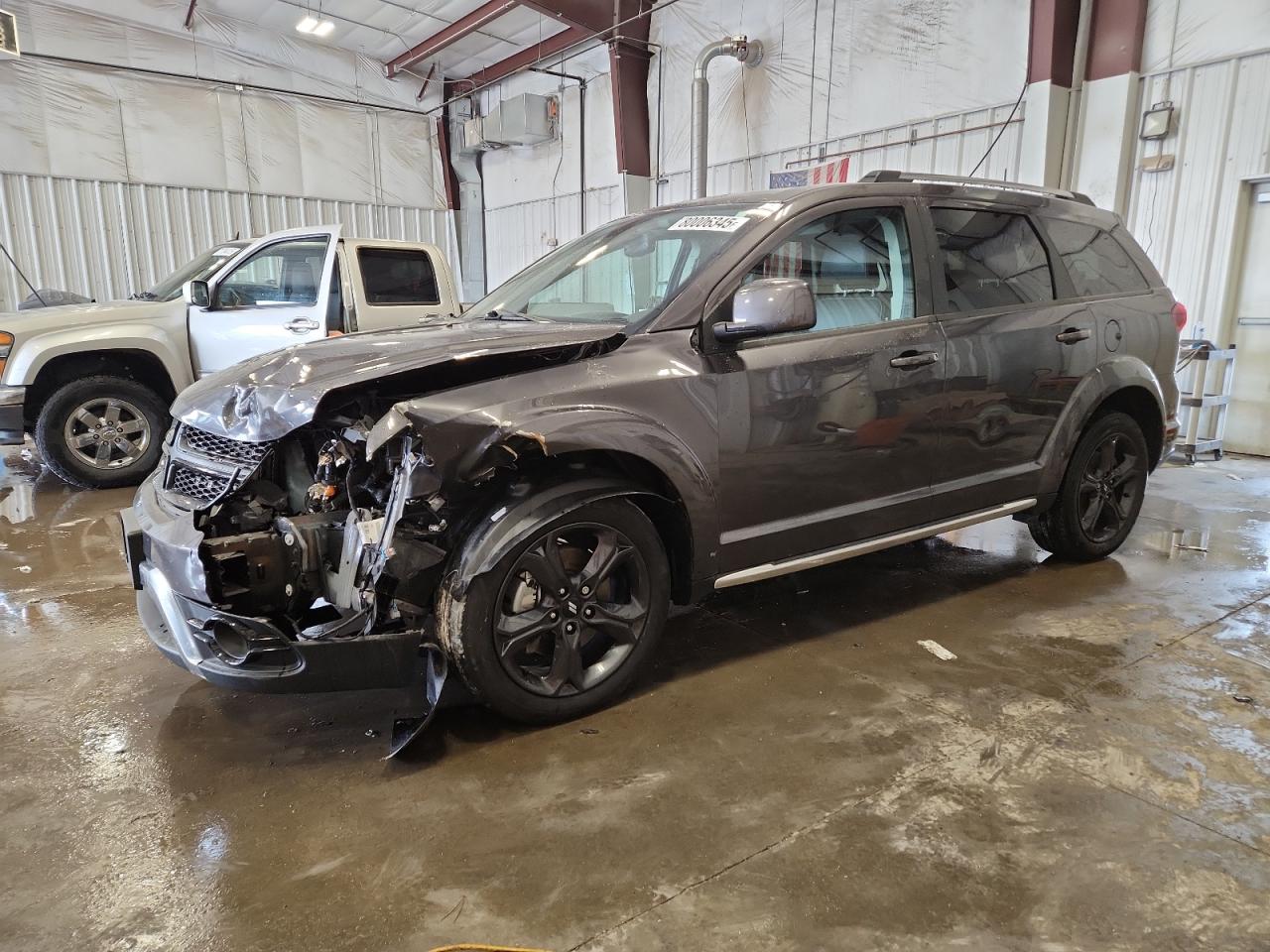 2020 Dodge Journey cr CROSSROAD