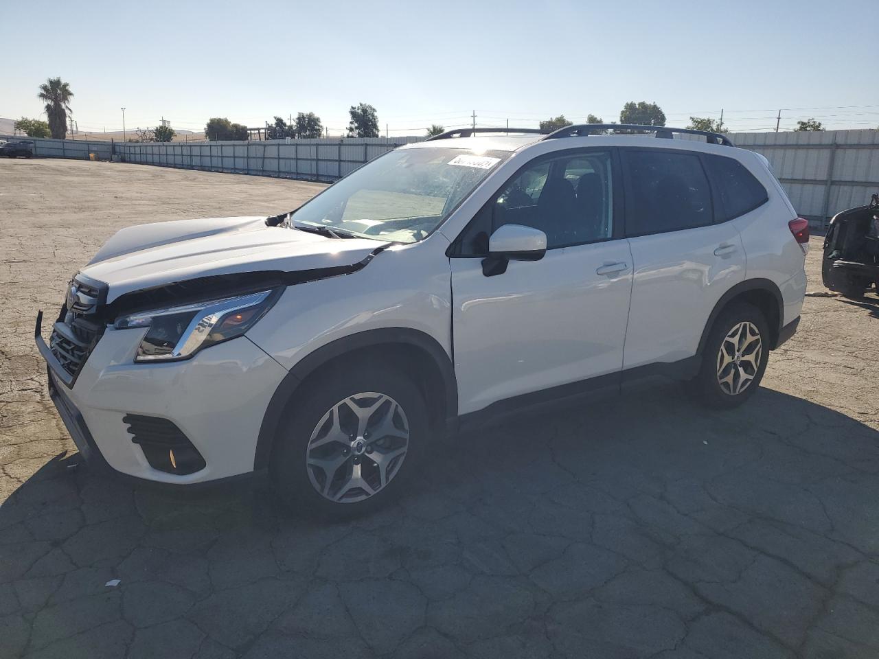 2023 Subaru Forester p PREMIUM