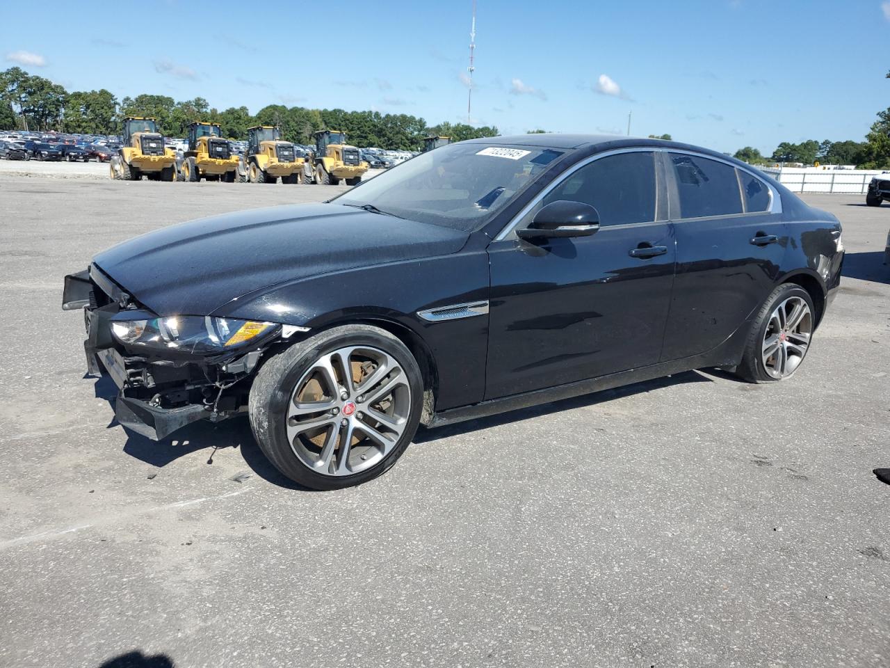 2017 Jaguar Xe Premium
