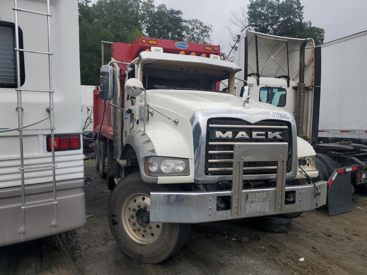 2019 Mack Granite