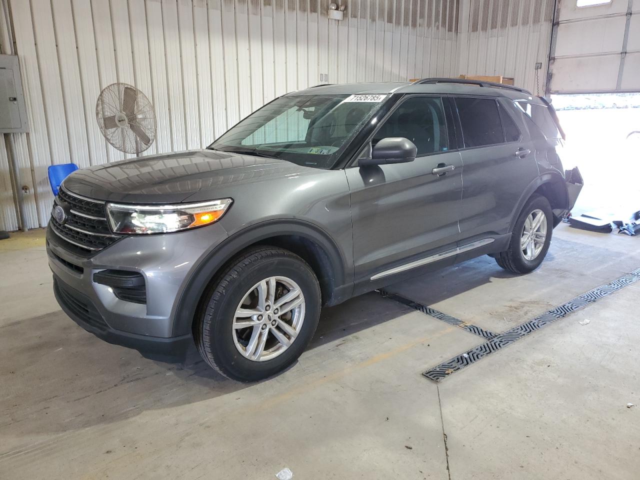 2022 Ford Explorer x XLT