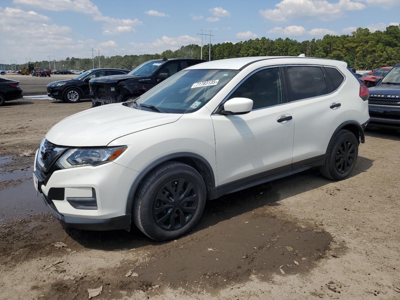 2017 Nissan Rogue s S