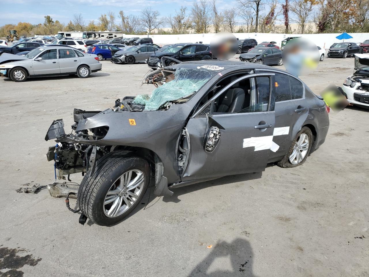 Infiniti G37