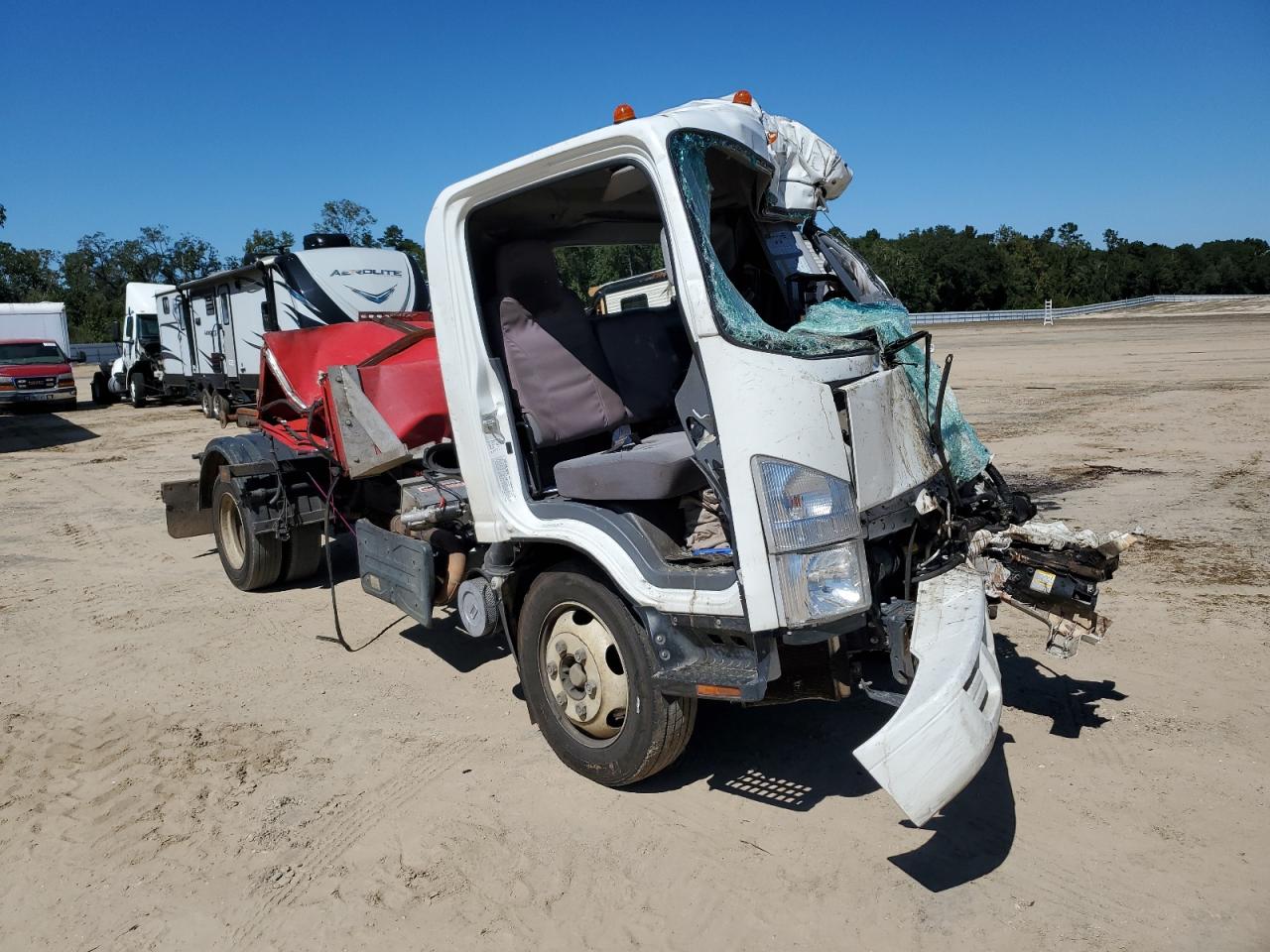 2020 Isuzu Nrr