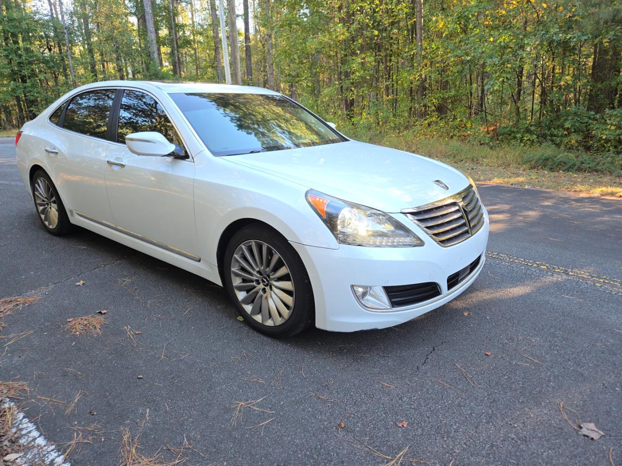 Hyundai Equus