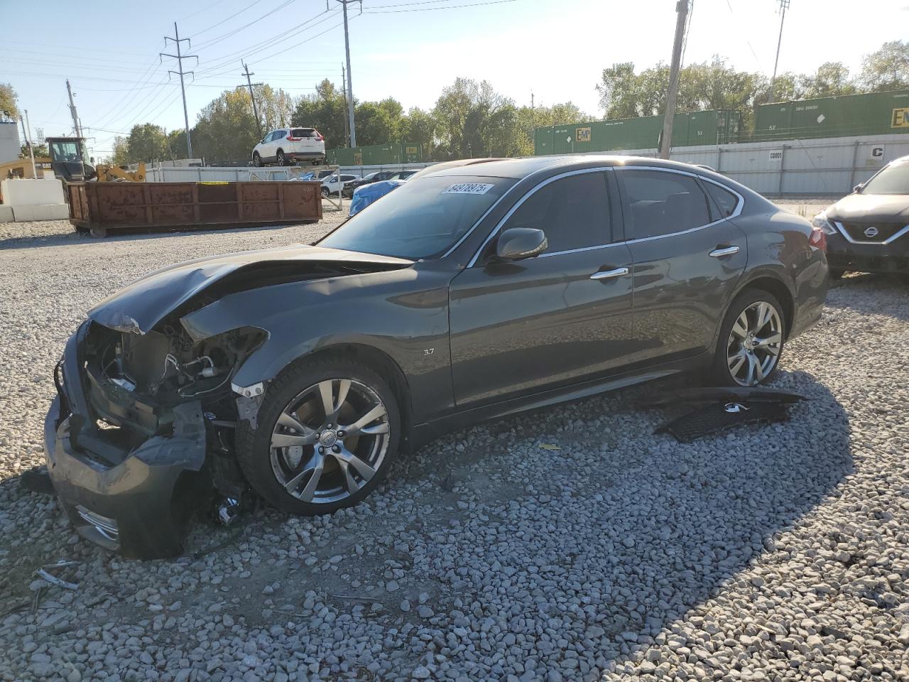 2015 Infiniti Q70
