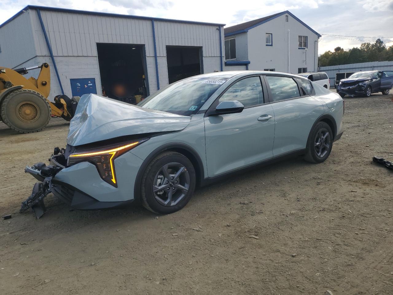 2025 Kia K4