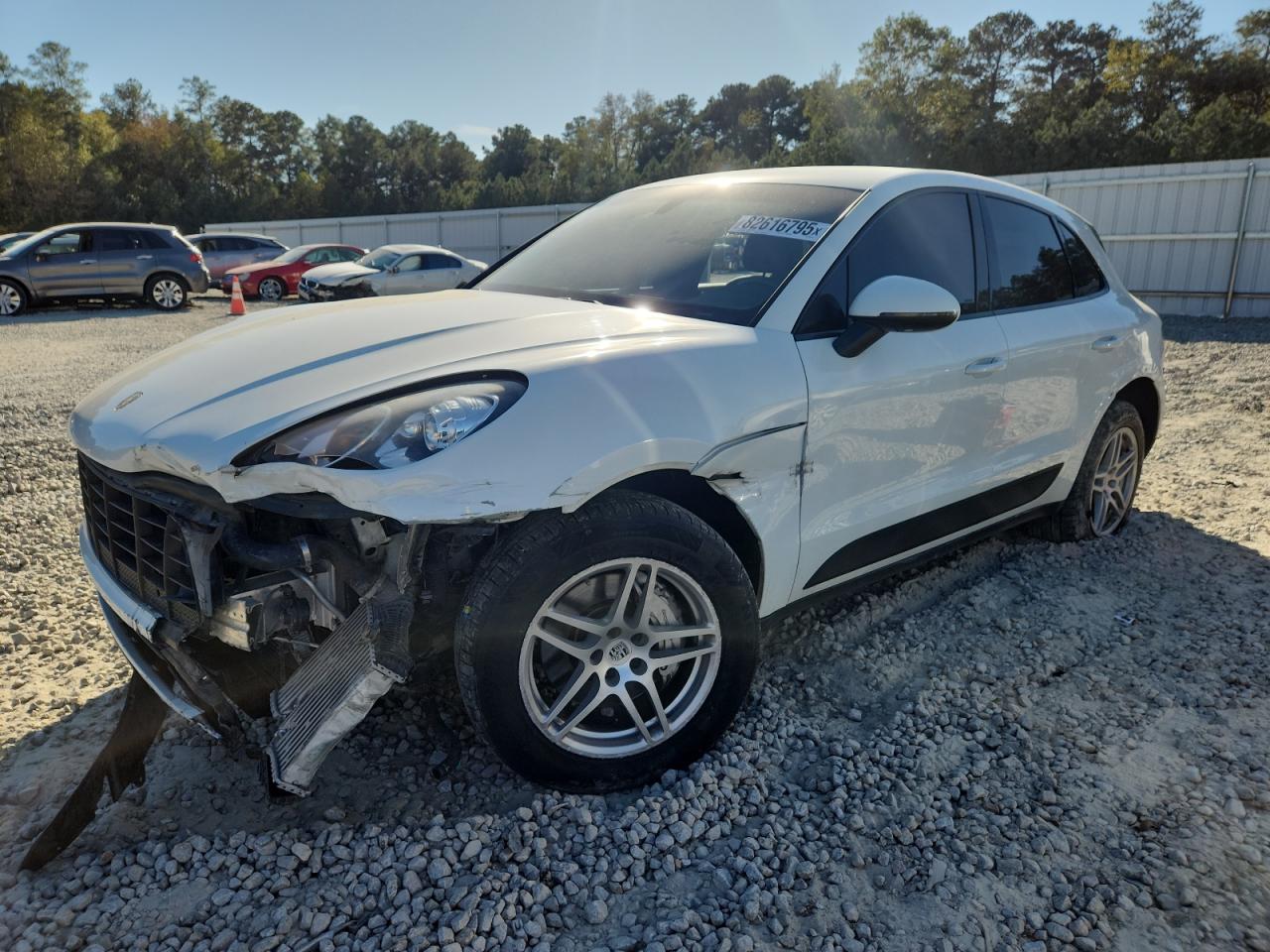 2016 Porsche Macan