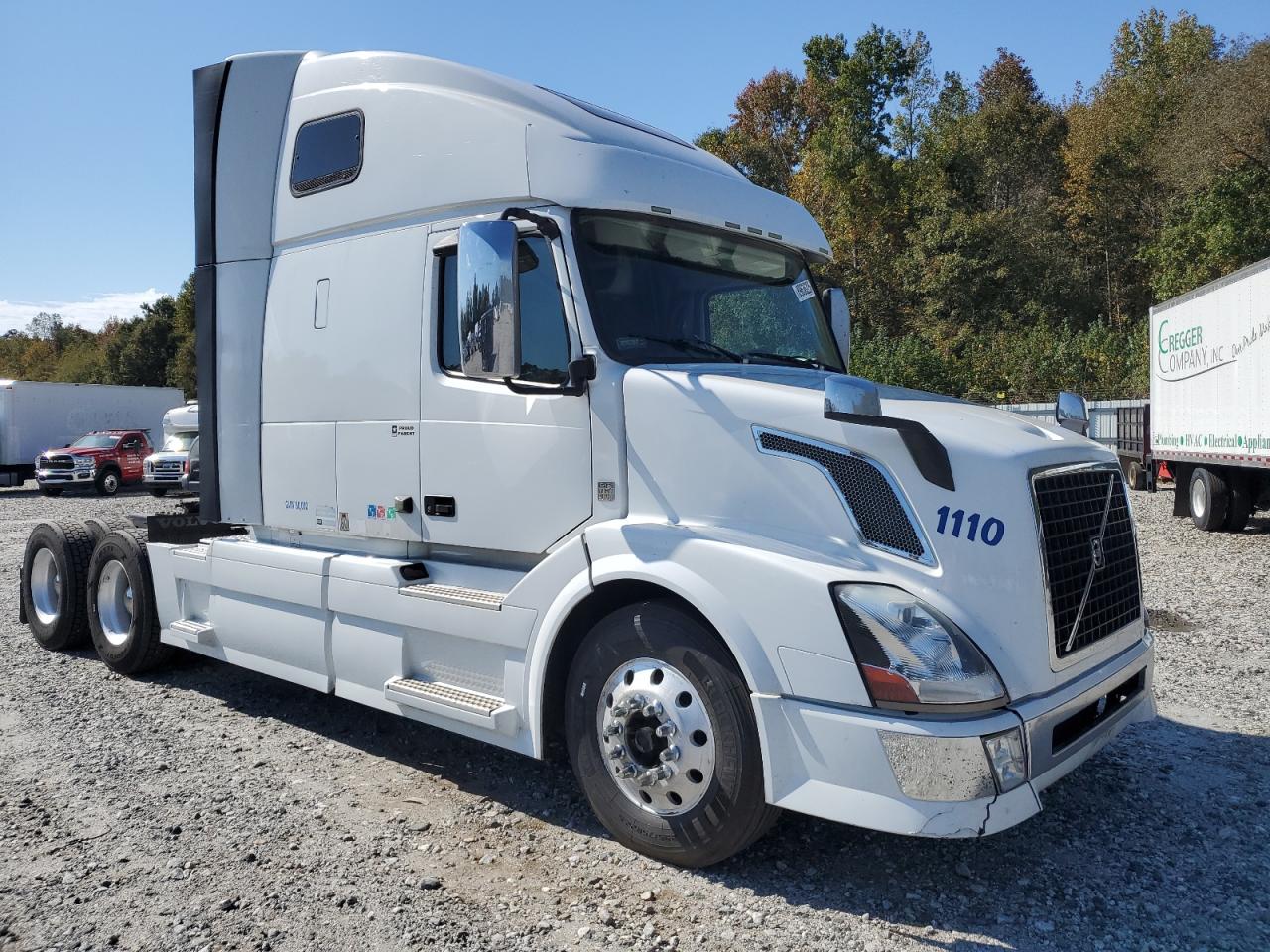 2015 Volvo Vn