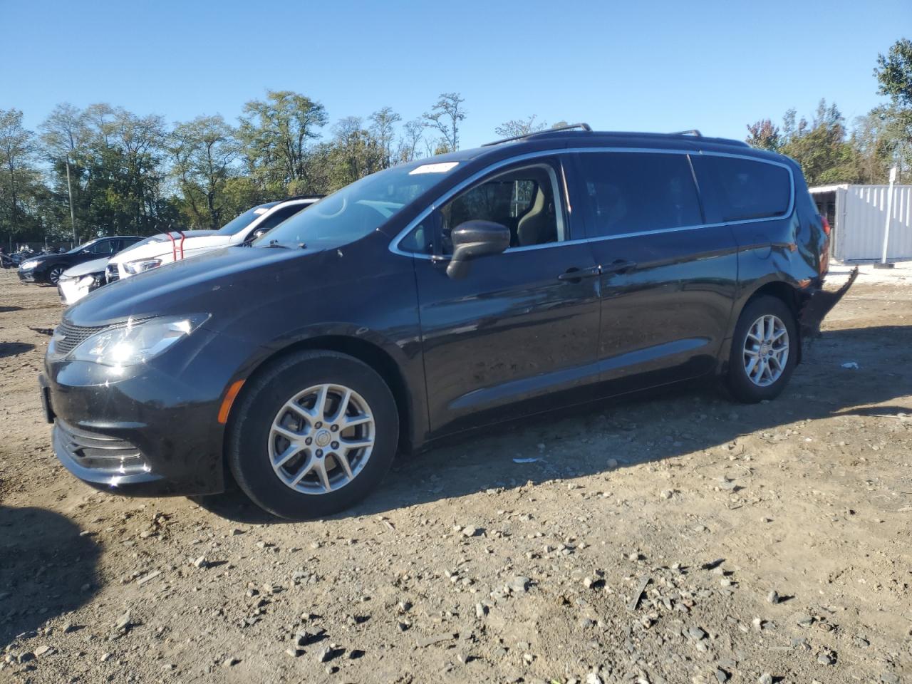2020 Chrysler Voyager