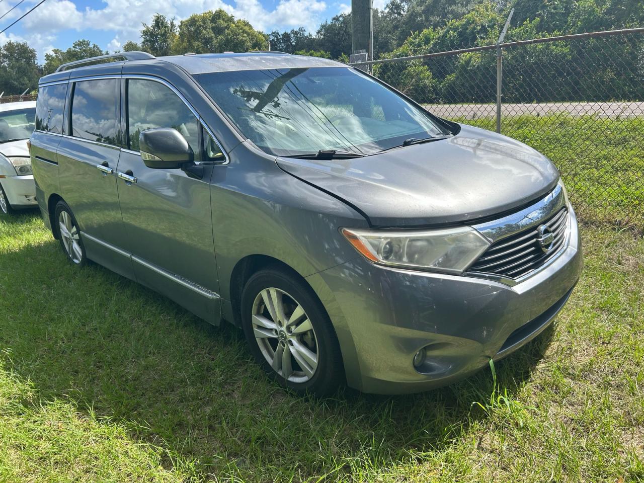 Nissan Quest