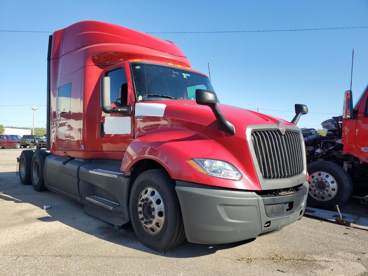 2020 International Lt625