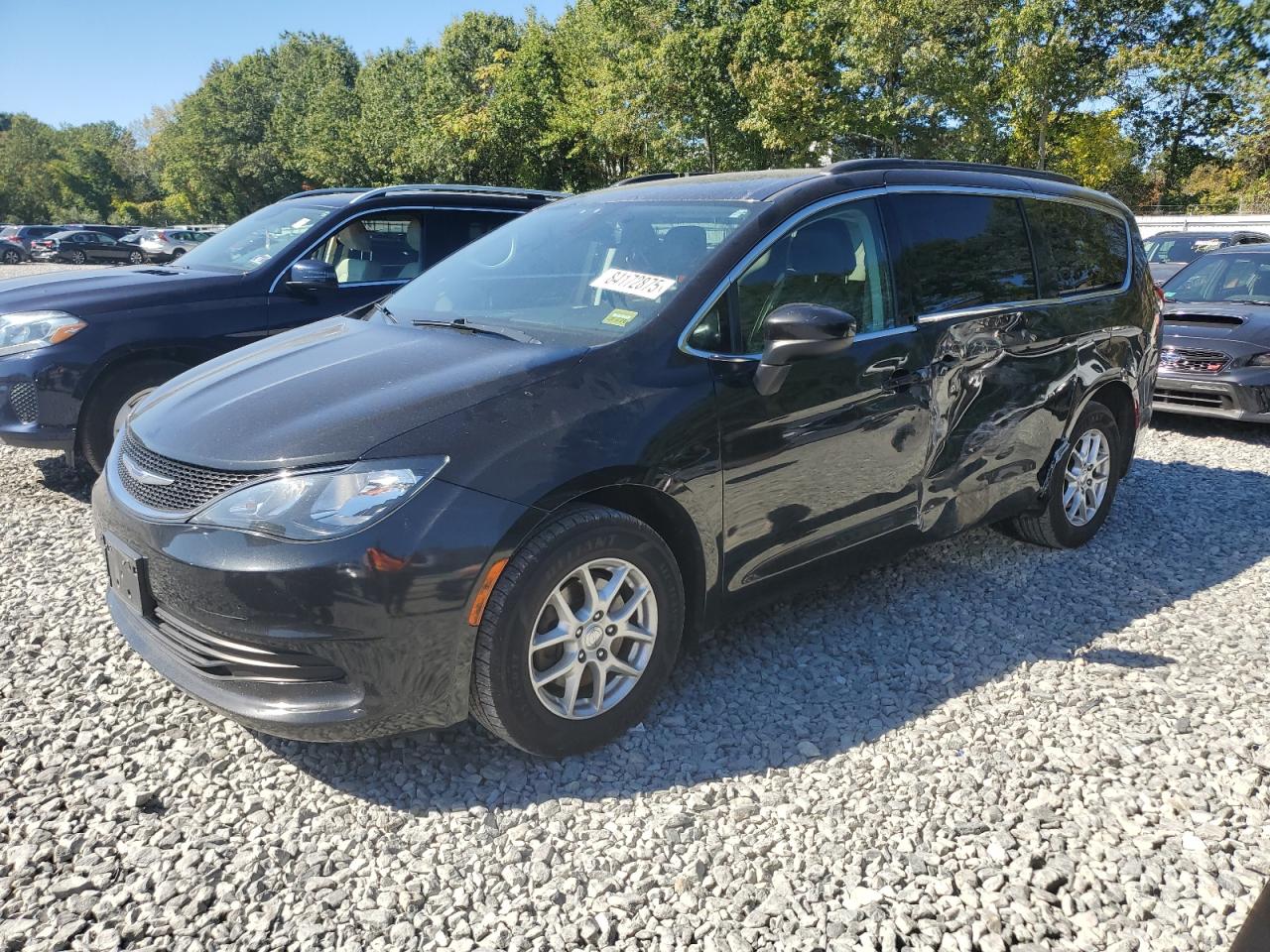 2020 Chrysler Voyager