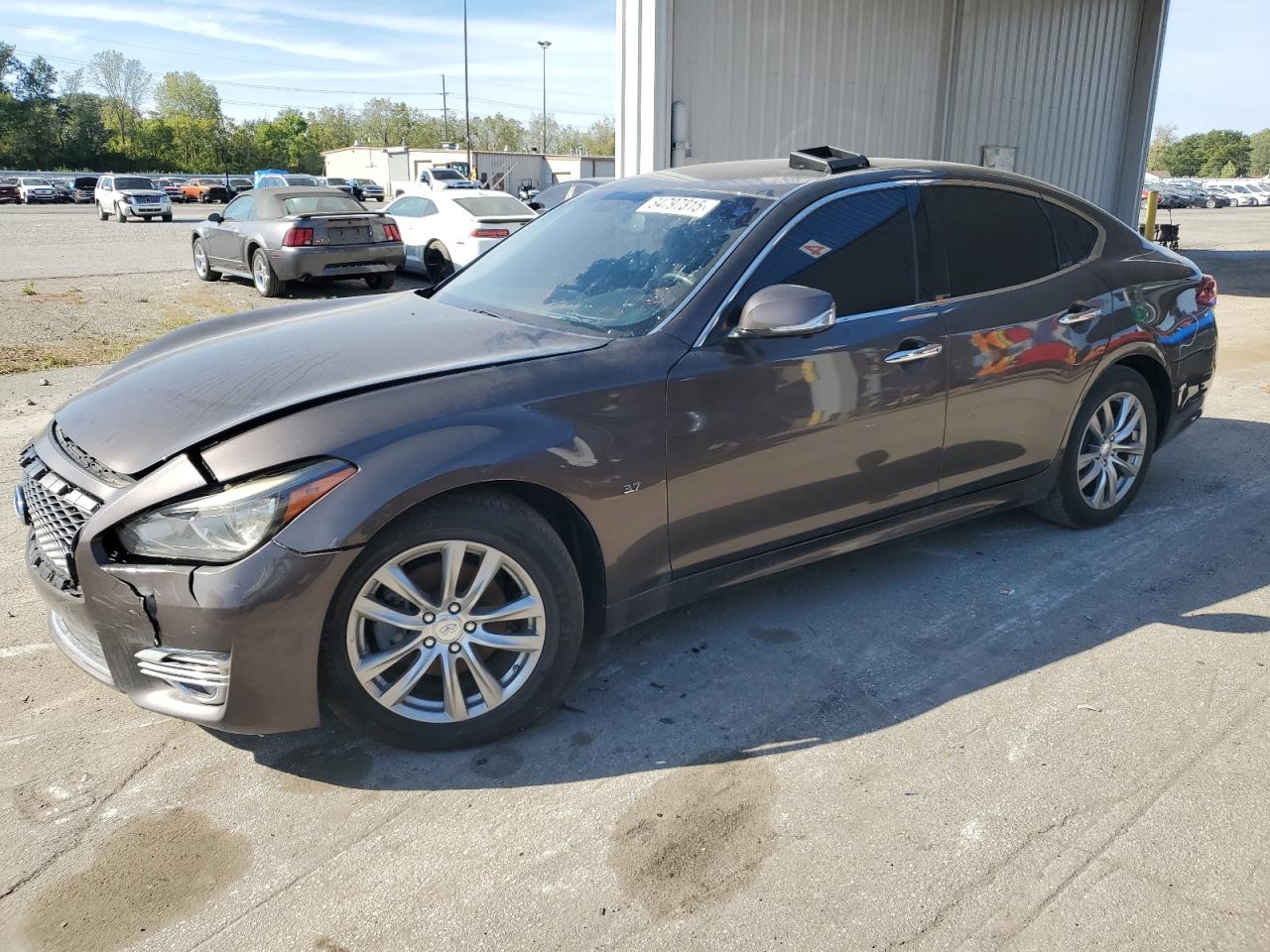 2017 Infiniti Q70