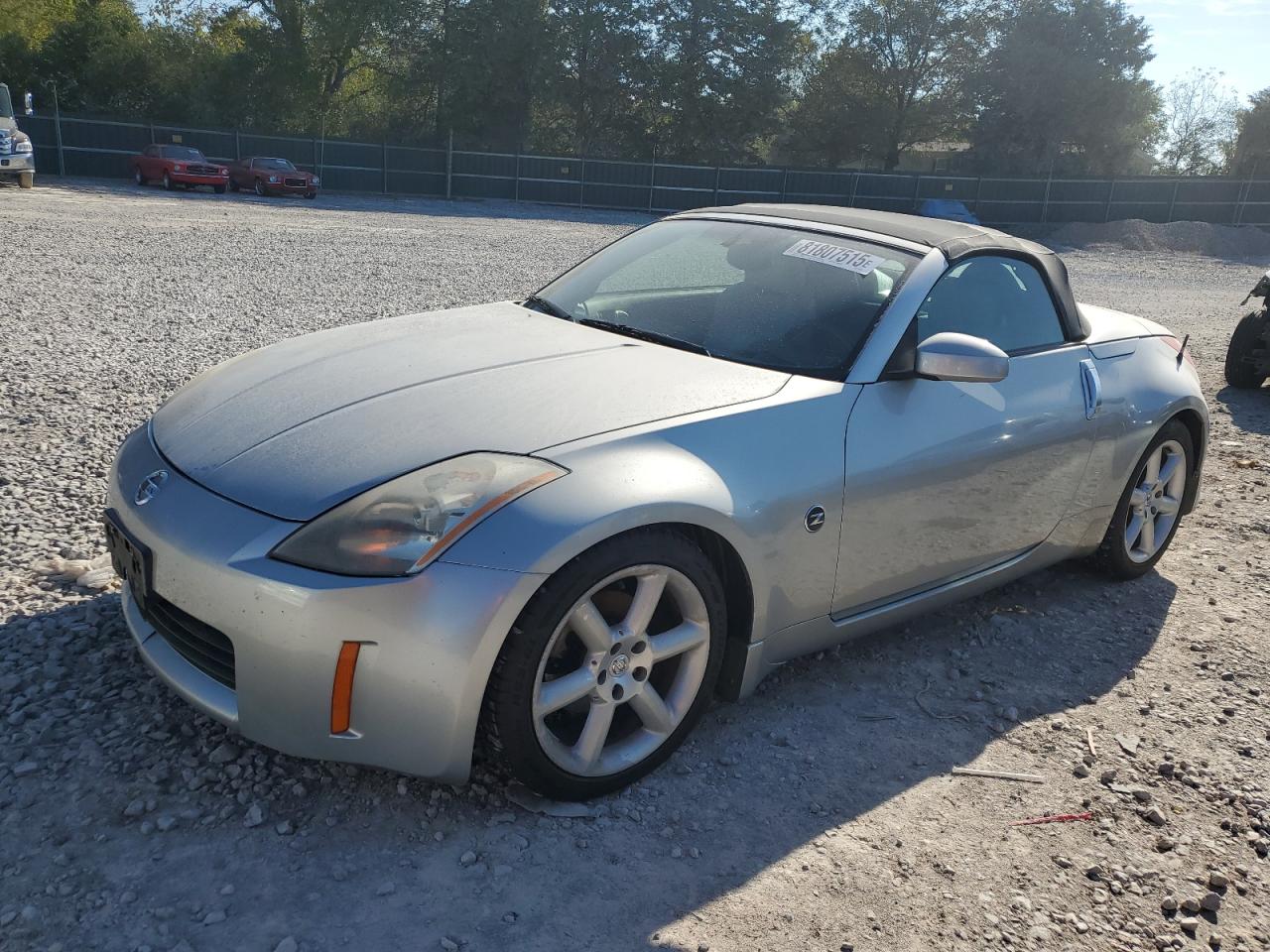 2005 Nissan Z