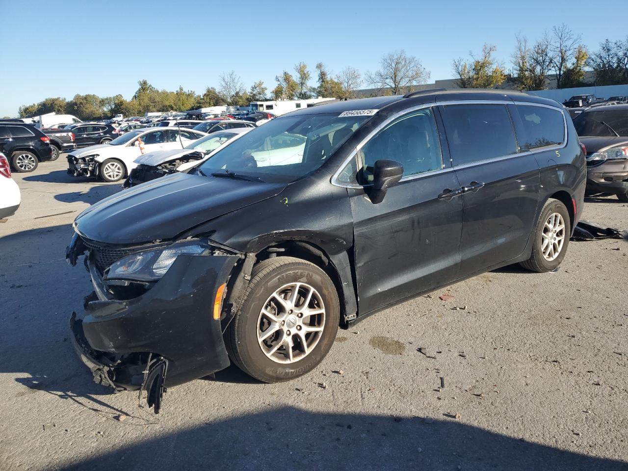 2021 Chrysler Voyager