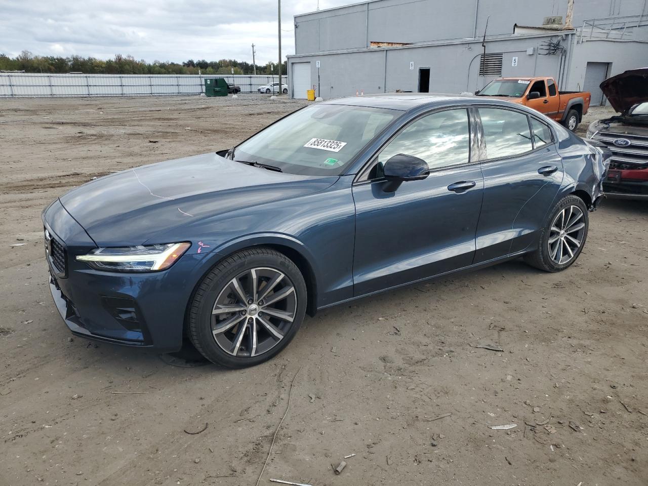 2022 Volvo S60