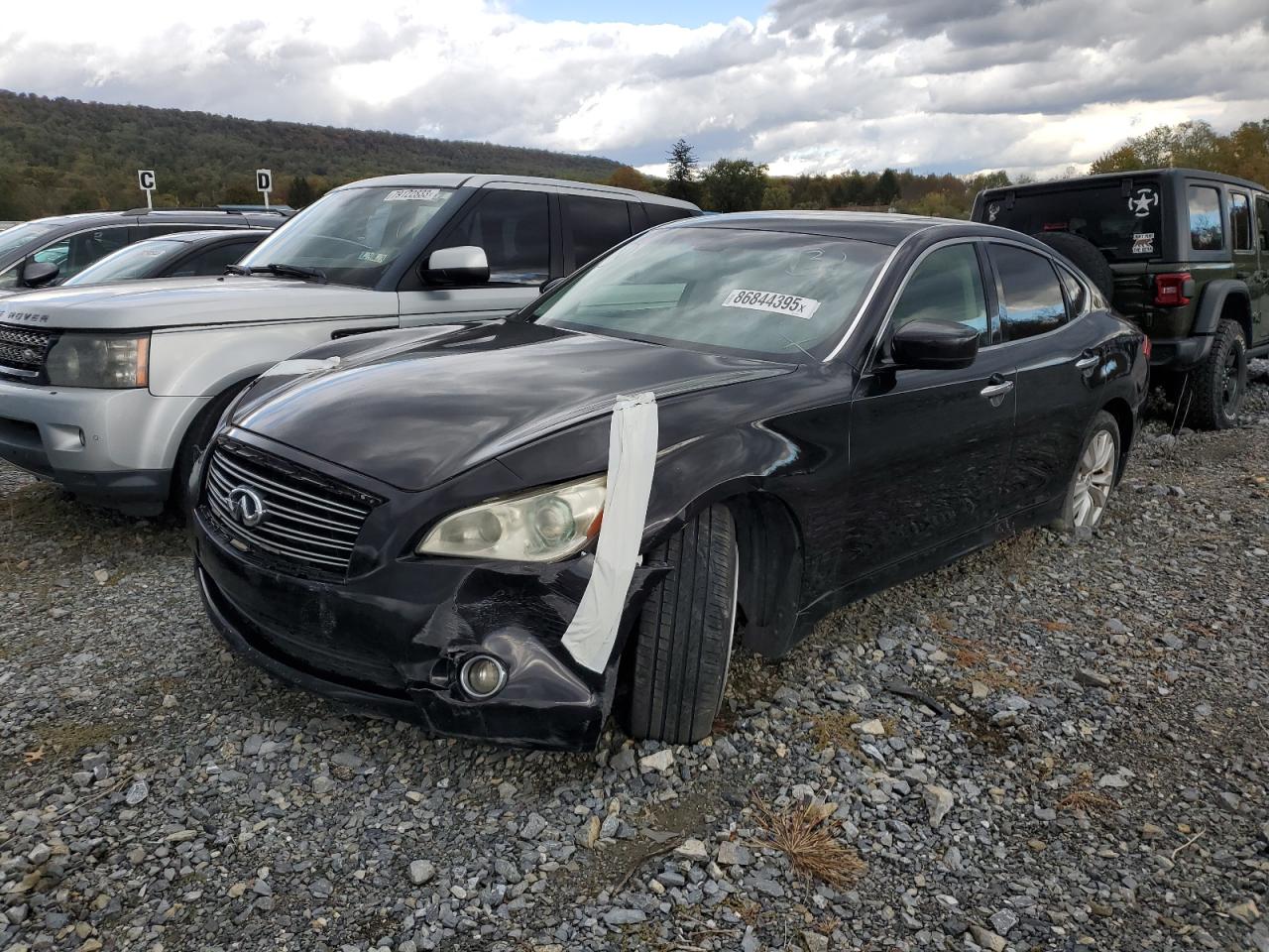 2011 Infiniti M37