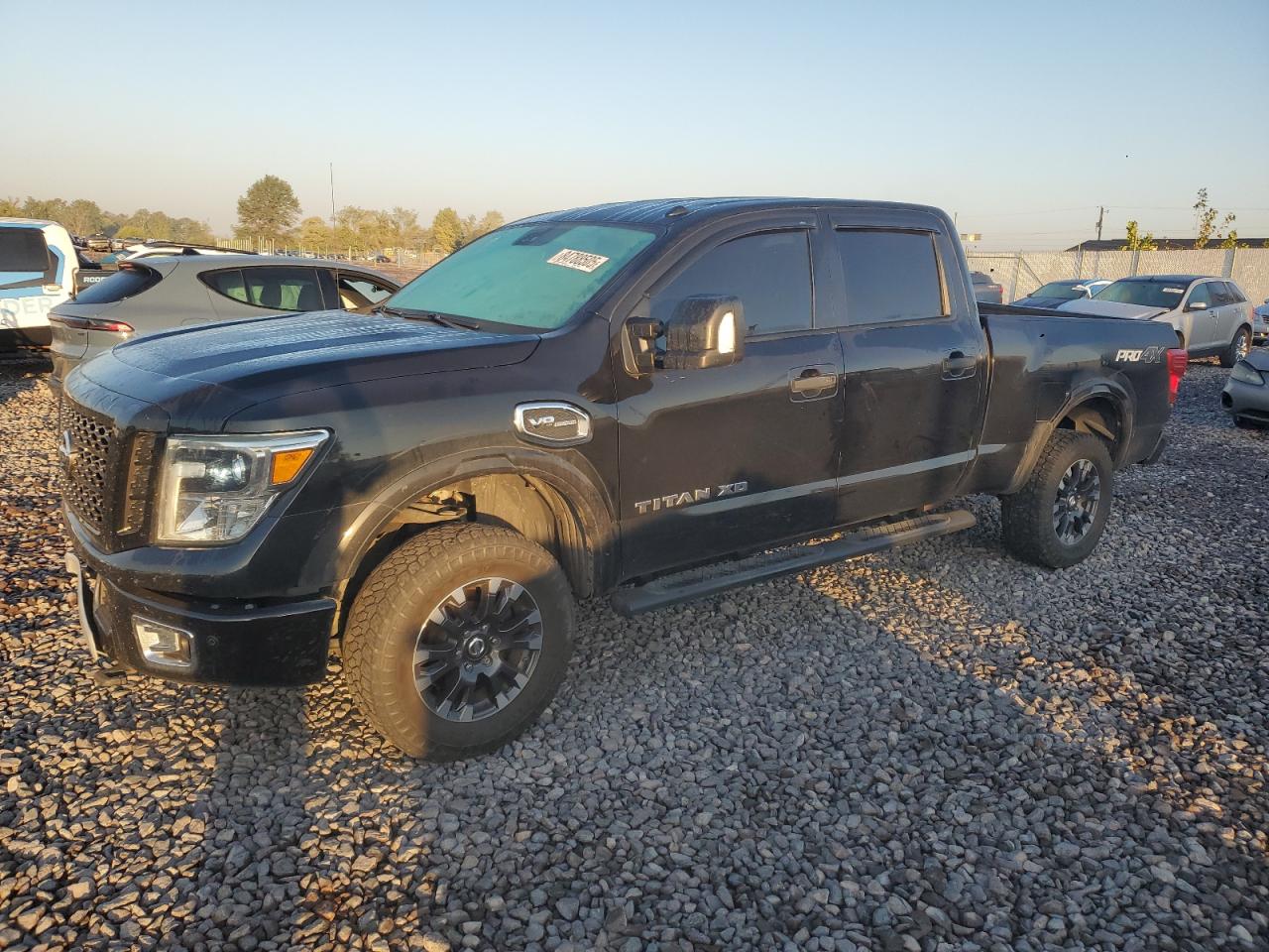 2017 Nissan Titan