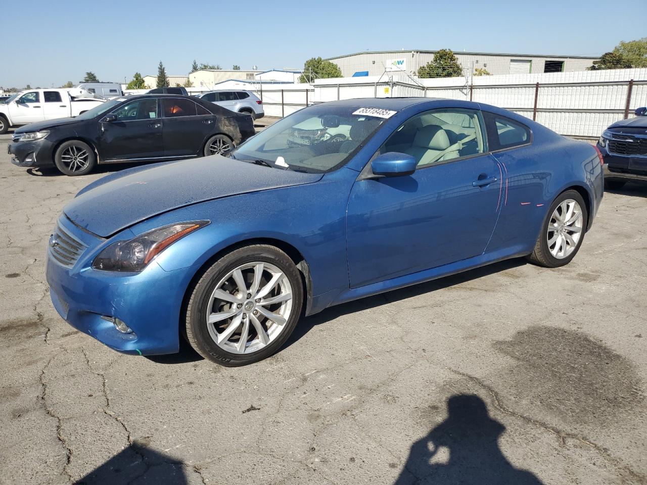 2011 Infiniti G37