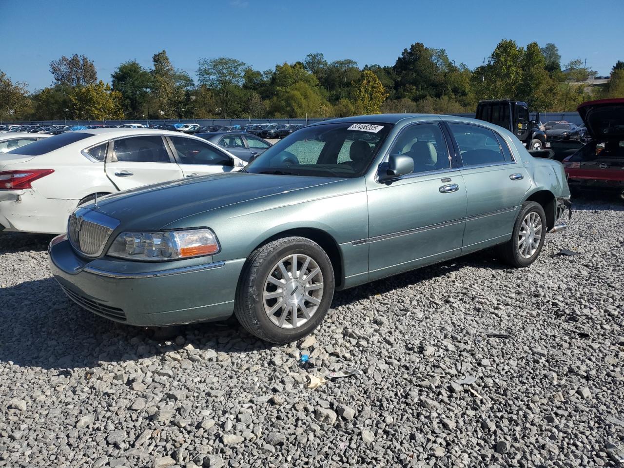 2006 Lincoln Town Car