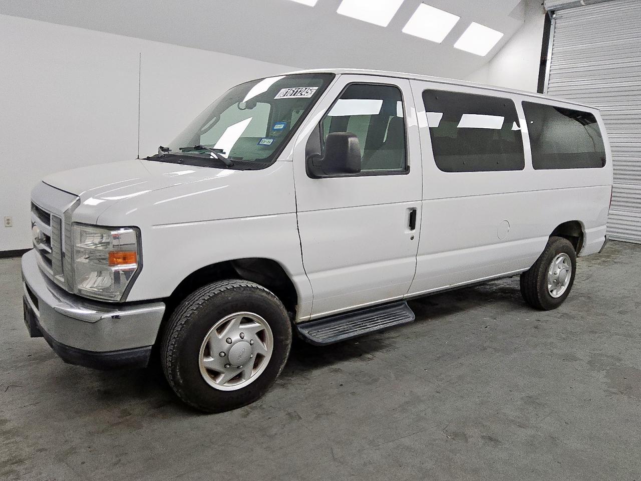 2014 Ford Econoline E350