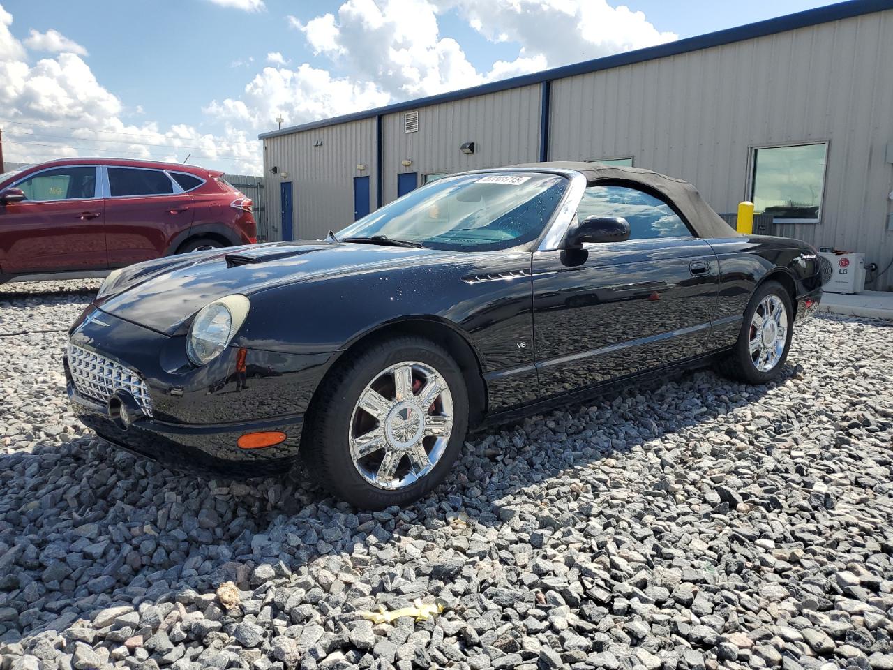 2004 Ford Thunderbird