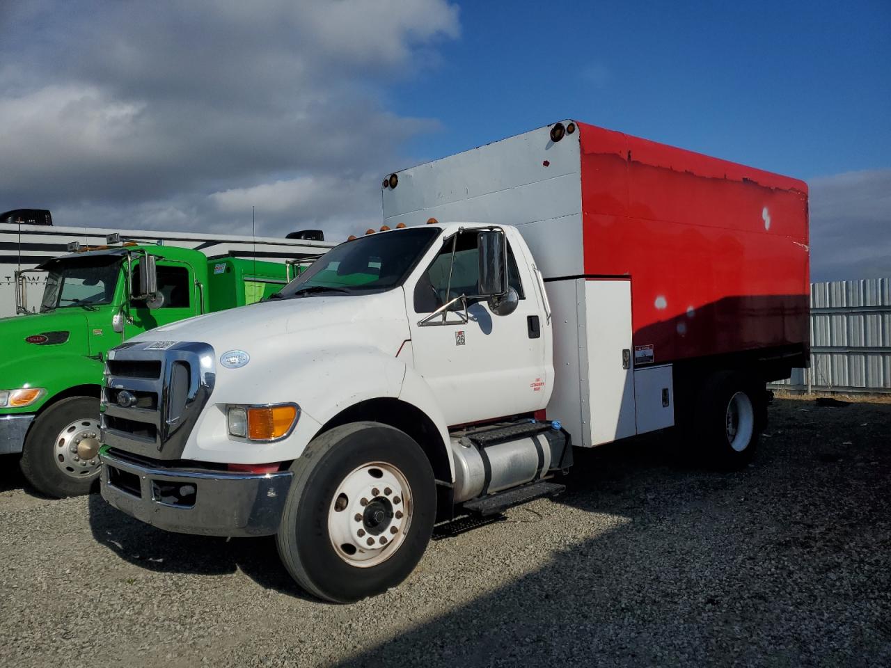 2013 Ford F-750