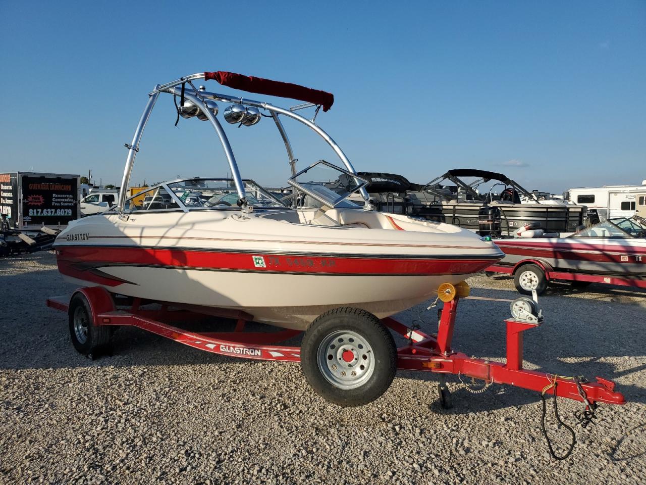 2003 Glastron G1900